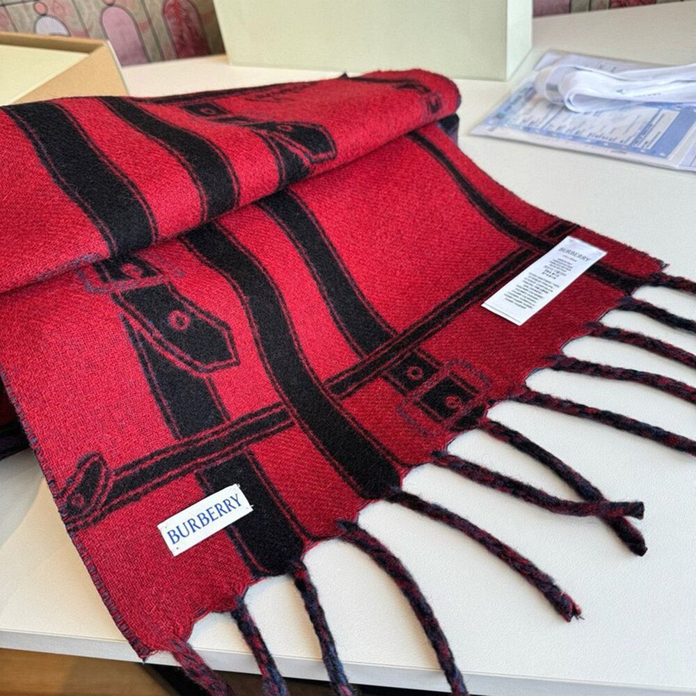 Burberry Navy Red‑Blue Motif Cashmere - Picture 8 of 8
